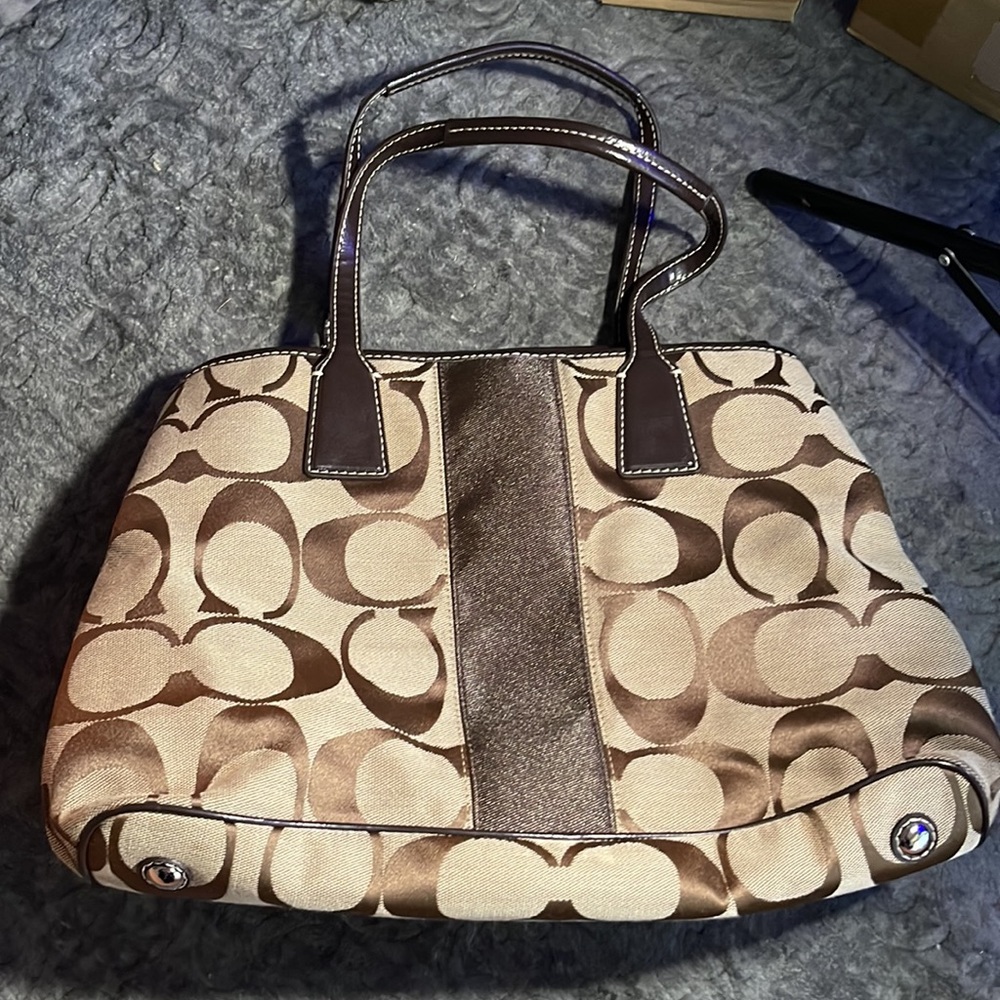 Authentic Medium Large Coach Bag - image 2